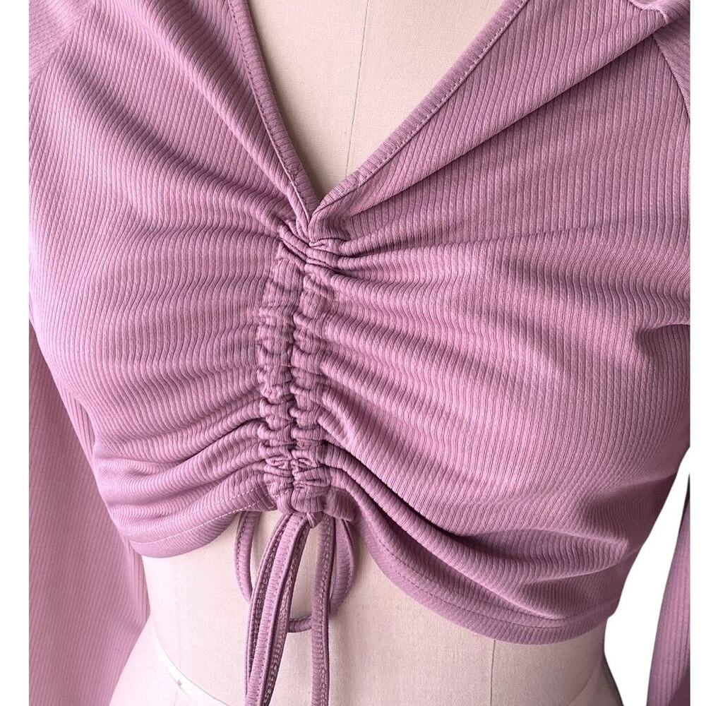 NWT ~ ROMWE Pink Ribbed Front Tie Cropped Long Sleeve Top ~ Women's Size LARGE - Picture 5 of 8